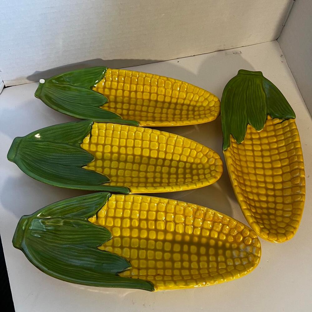 Vintage set of 4 corn